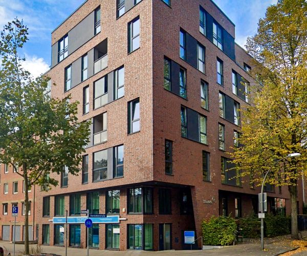 Modernes Gebäude der Zahnarztpraxis Dental Protection Dr. Thomsen Hamburg